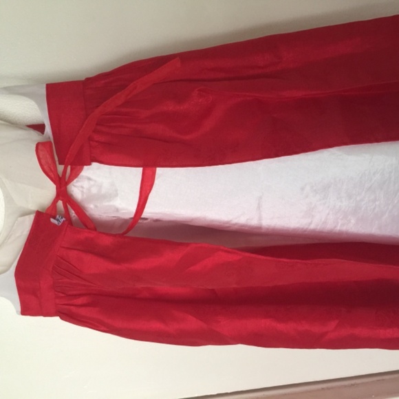 Traditional child’s hanbok - Picture 5 of 9